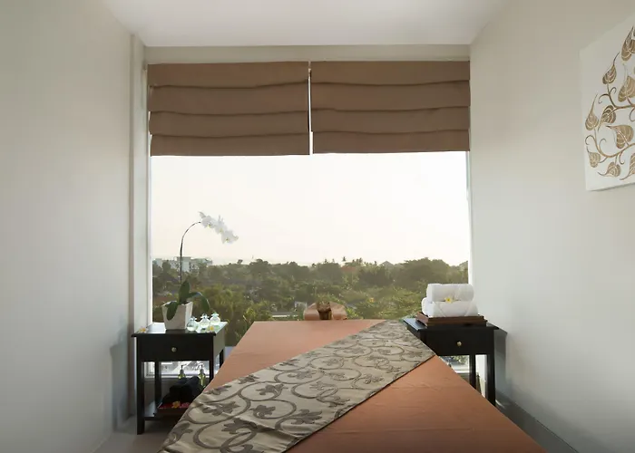 Santika Seminyak (Bali)