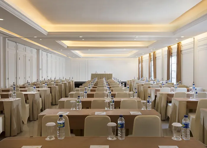 Hotel Santika Seminyak (Bali)