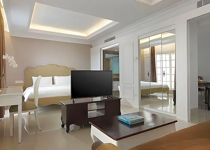 Hotel Santika
